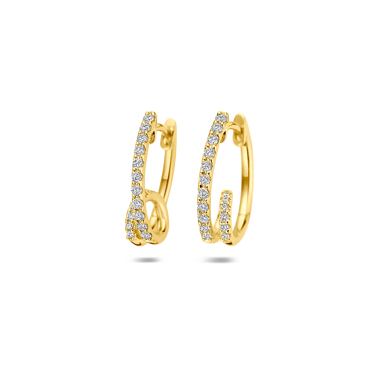 Gouden oorringen met diamant: vooraanzicht van de 14 karaat geelgouden klapoorringen met diamant 0,32 ct.
