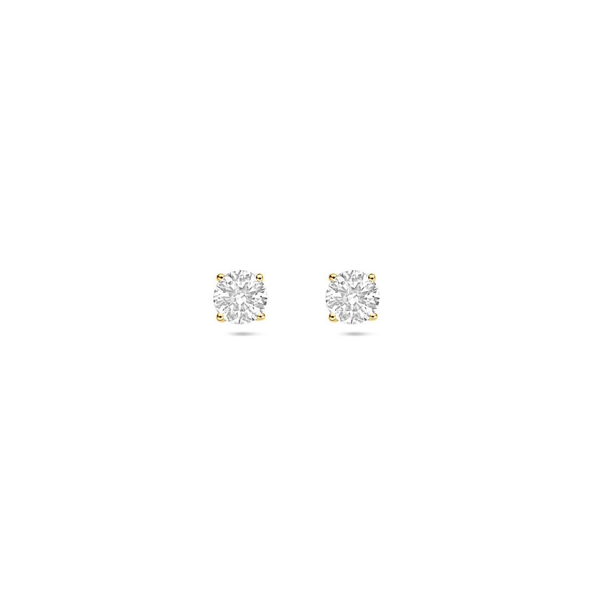 Vooraanzicht van de 14 karaat geelgouden lab grown diamant oorbellen 0,50 ct, 4 mm doorsnede.