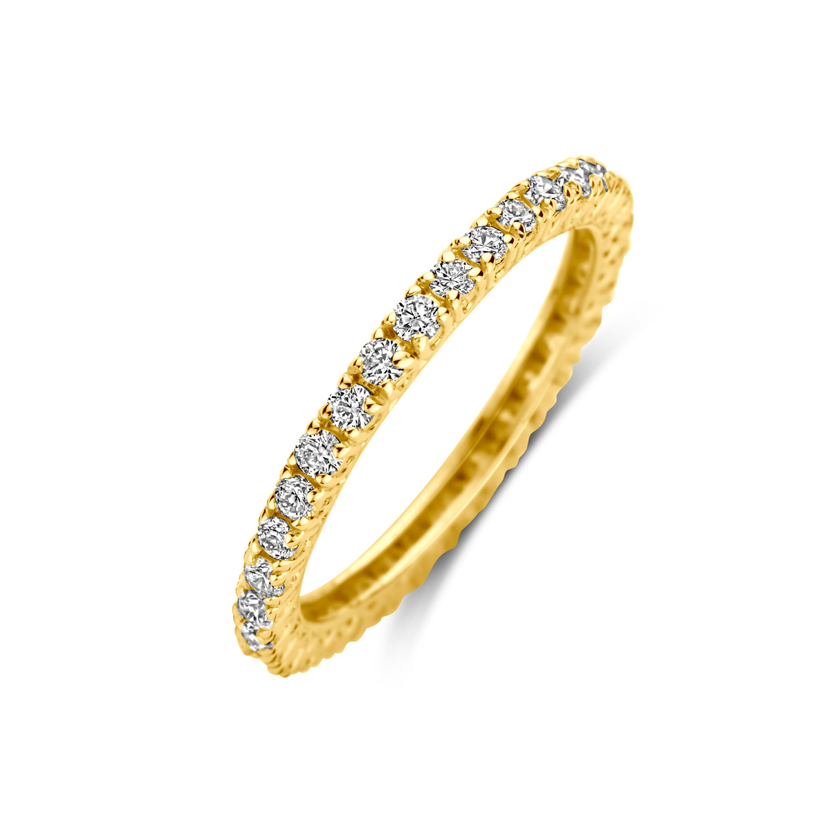 Schuin bovenaanzicht van de gouden alliance ring met diamant van 14 karaat.