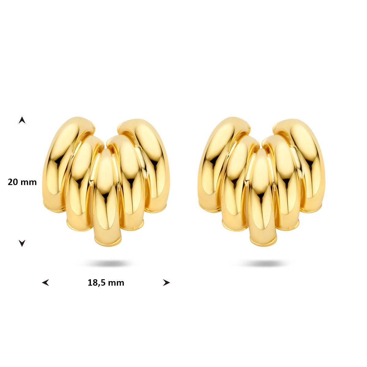Afmetingen van de gouden chunky oorbellen van 14 karaat: 20 mm hoog en 18,5 mm breed.
