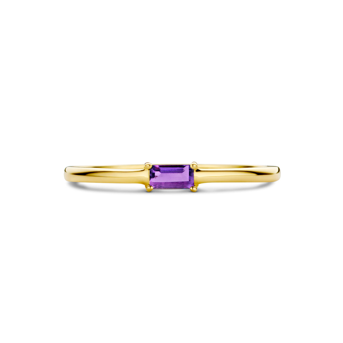 Bovenaanzicht van de gouden geboortesteen ring februari met amethist van 14 karaat.