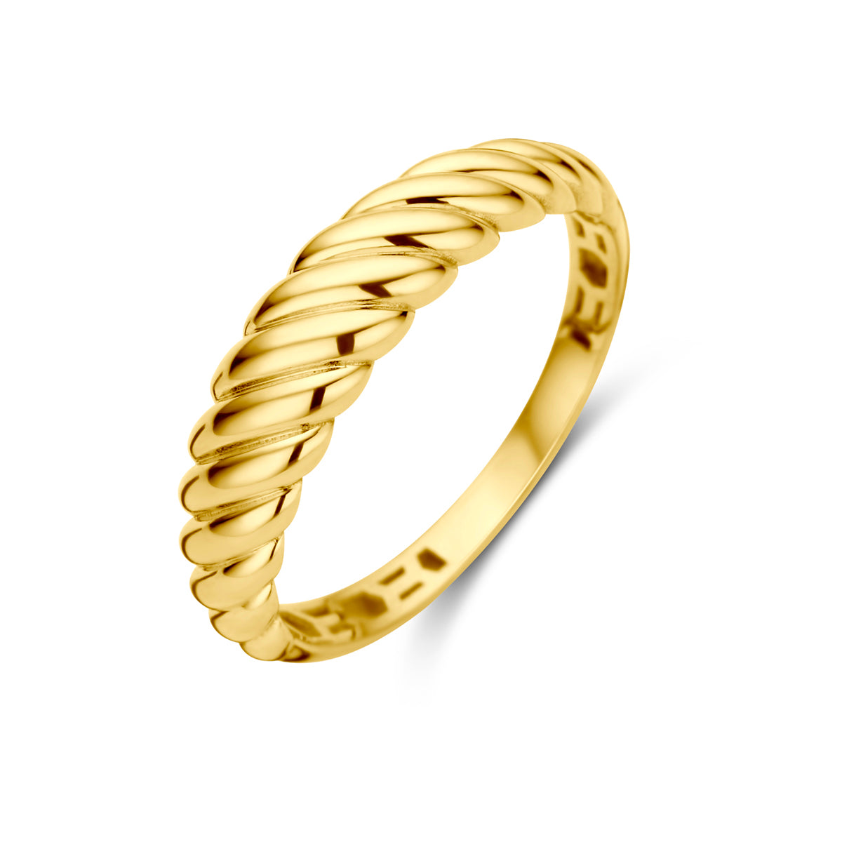 Schuin bovenaanzicht van de gouden gedraaide balloon ring van 14 karaat.