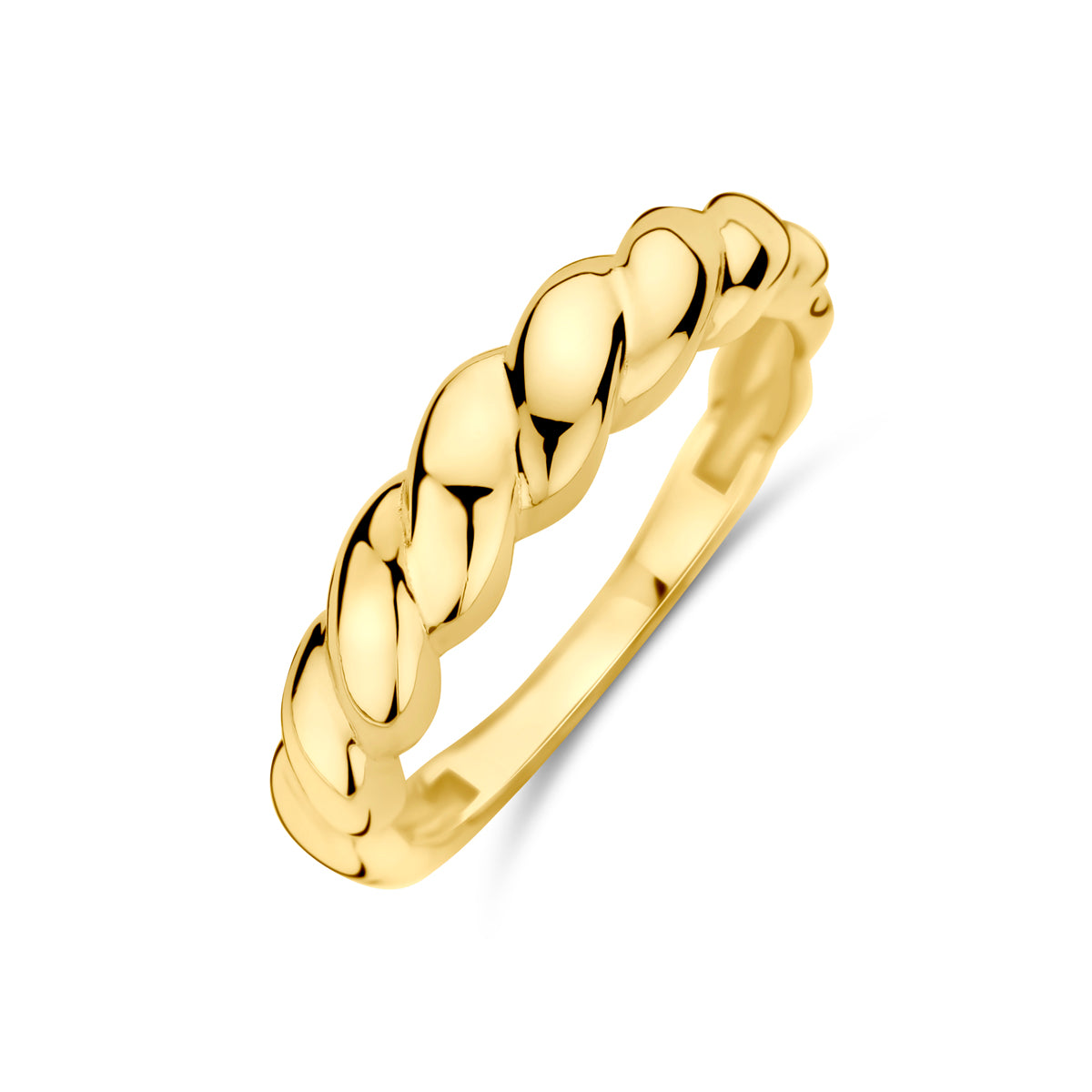 Schuin bovenaanzicht van de gouden gedraaide ring van 14 karaat.