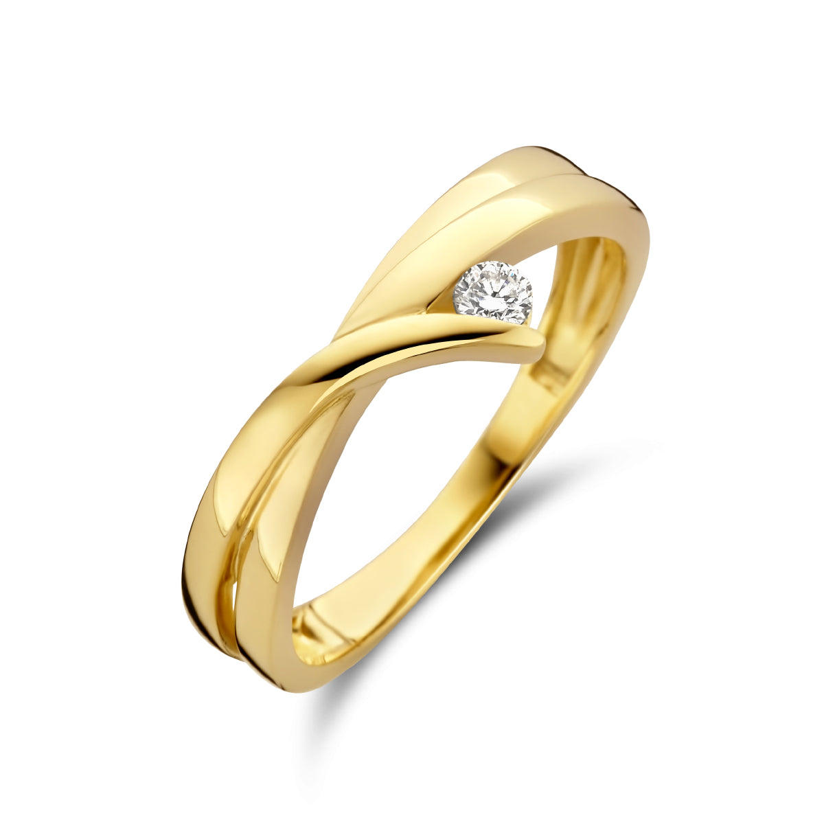 Schuin bovenaanzicht van de gouden ring met diamant van 14 karaat.