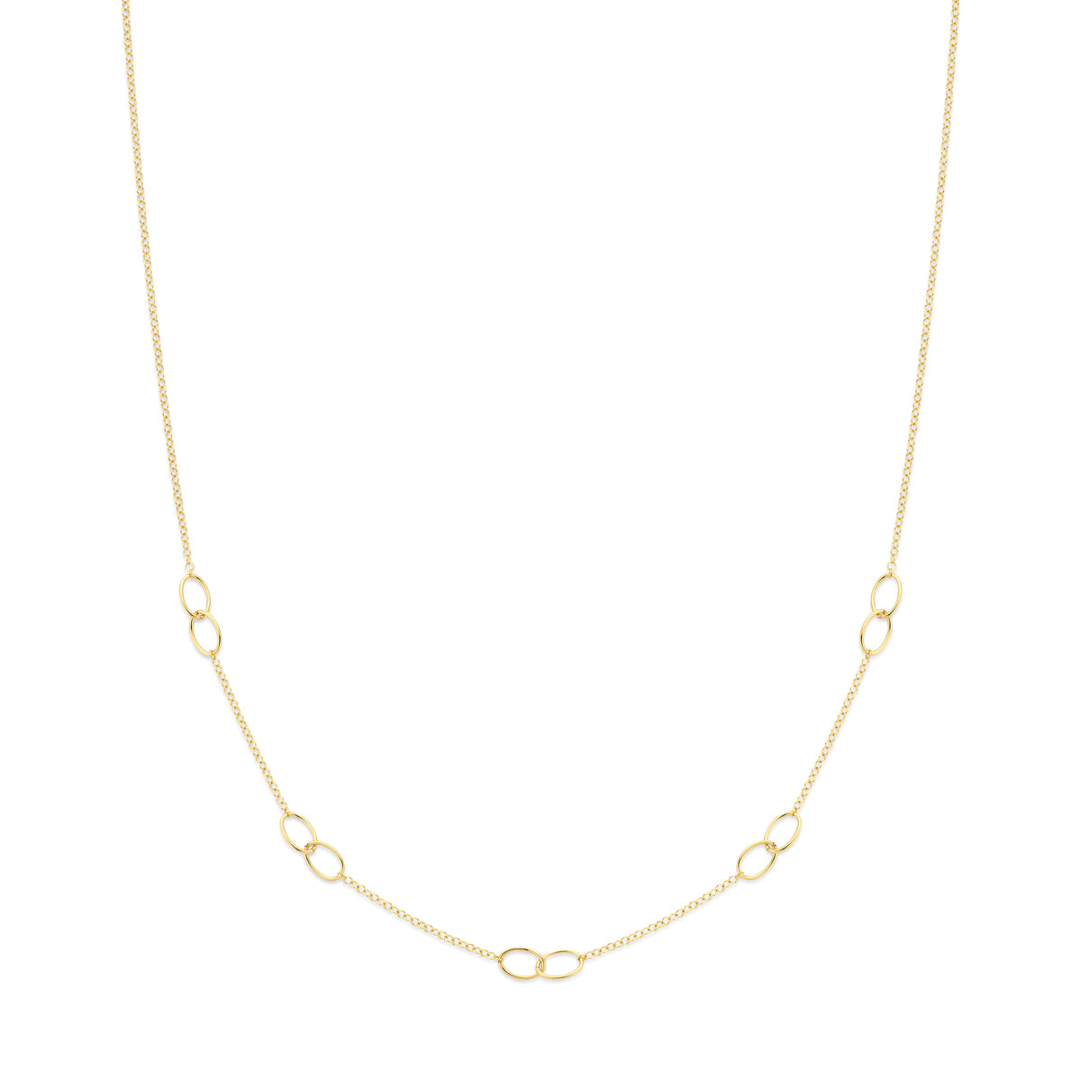 Vooraanzicht van de 14 karaat gouden halsketting met ovale schakel, 43 cm lang met verlengstuk tot 45 cm.