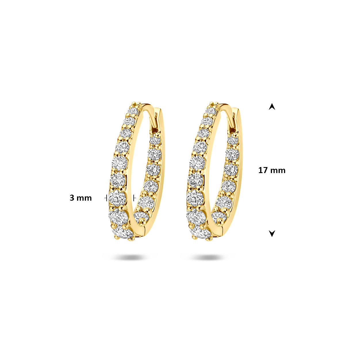 Afmetingen van de gouden klapoorringen met lab grown diamant van 14 karaat: 17 mm doorsnee en 3 mm breed.