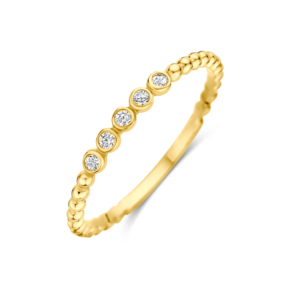 Schuin bovenaanzicht van de 14 karaat gouden ring met zirkonia, 2,2 mm breed.