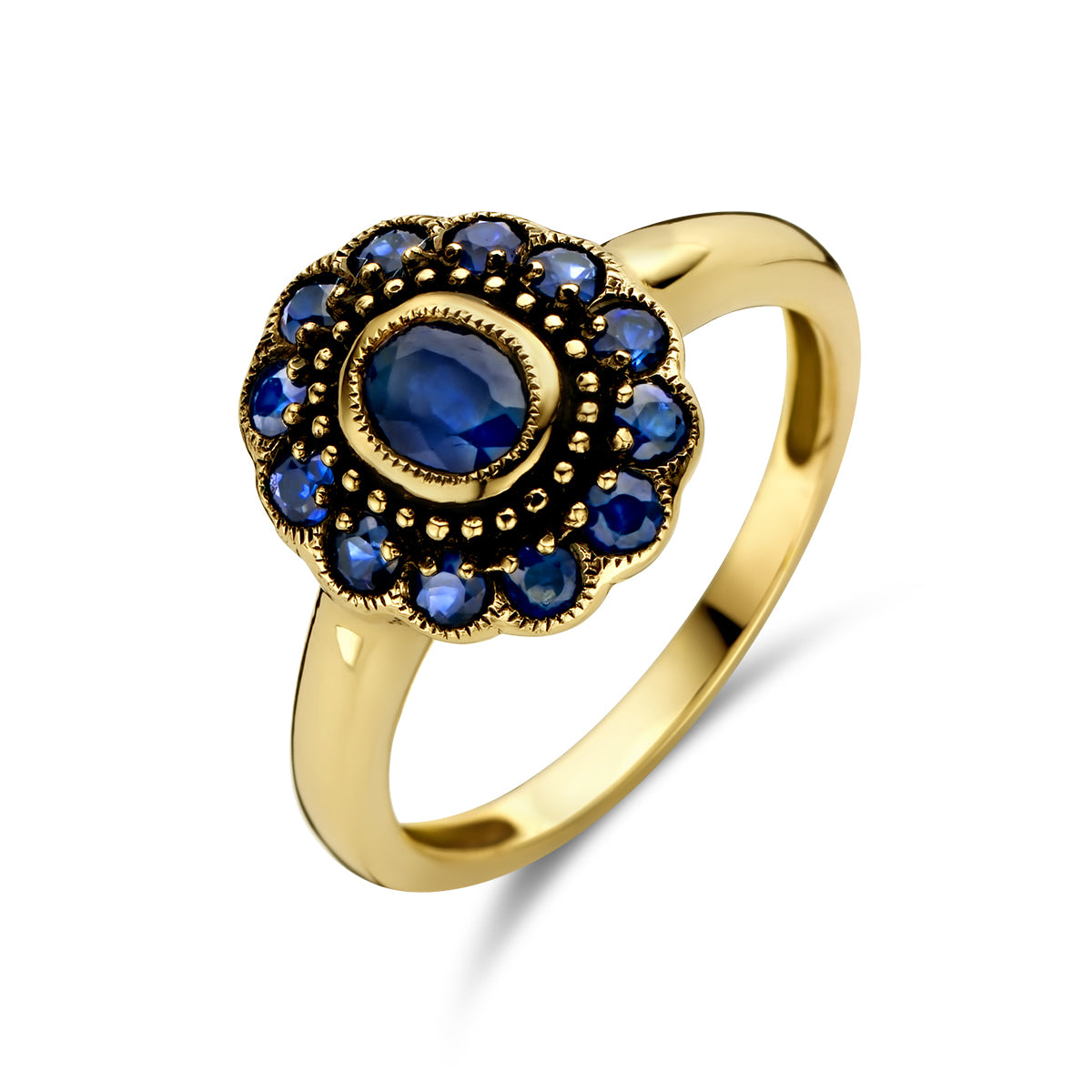Schuin bovenaanzicht van de gouden ring met saffier van 14 karaat.