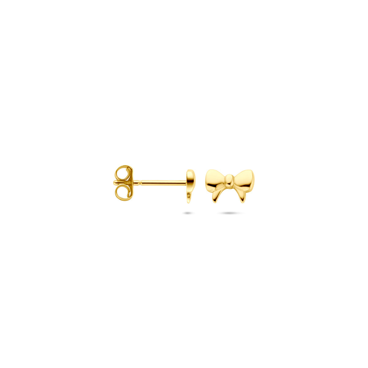 Voor- en zijaanzicht van de gouden strik oorknopjes van 14 karaat.