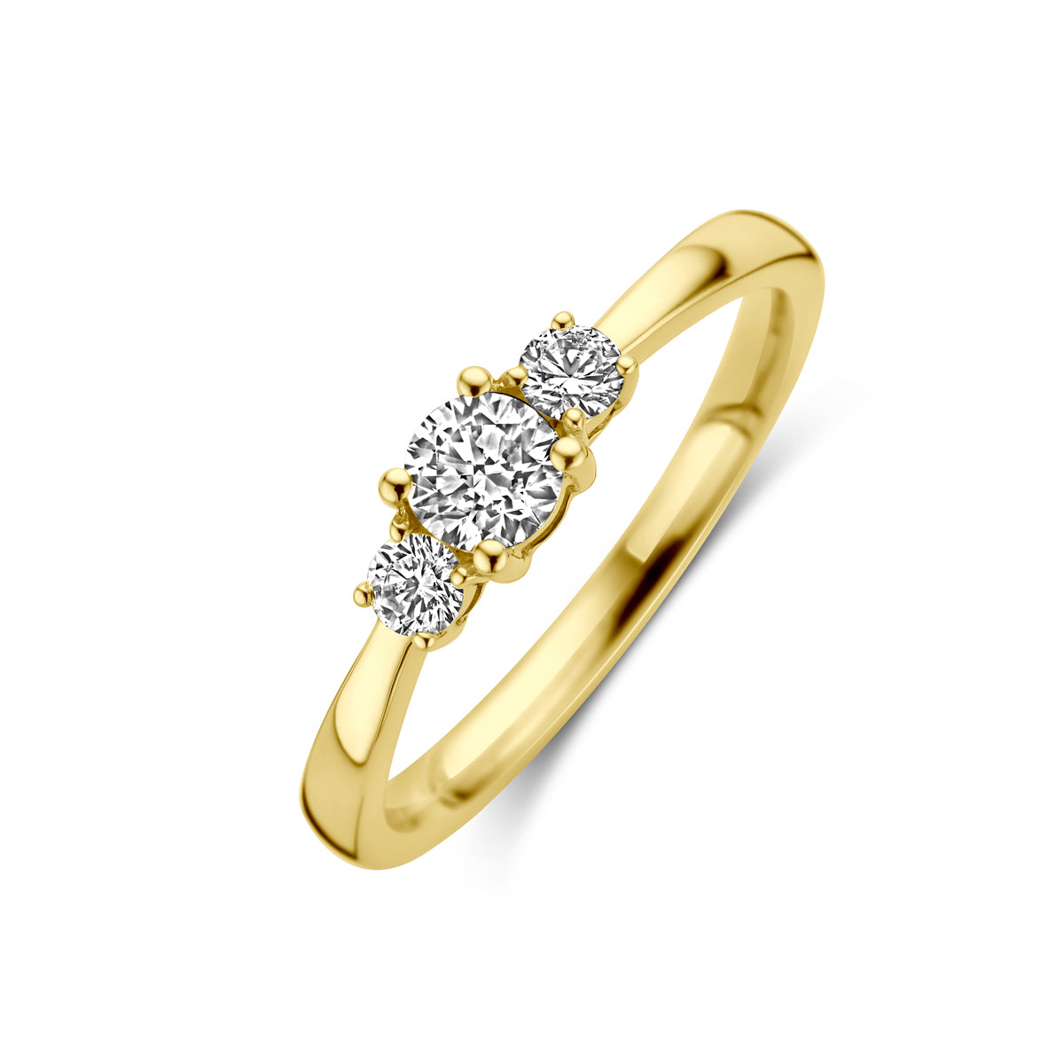 Schuin bovenaanzicht van de gouden trilogie ring met diamant van 14 karaat.