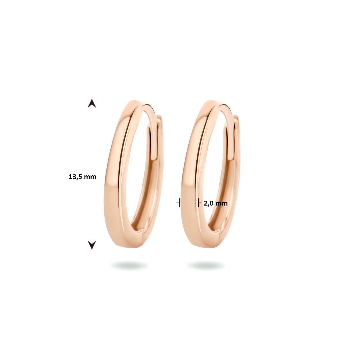 Afmetingen van de roségouden klapoorringen van 14 karaat: 13,5 mm hoog en 2 mm breed.