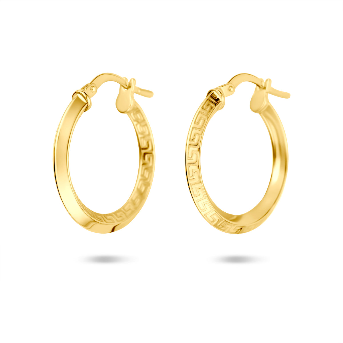 Vooraanzicht van de Silgold oorringen buis van 14 karaat in de maat 20 mm.