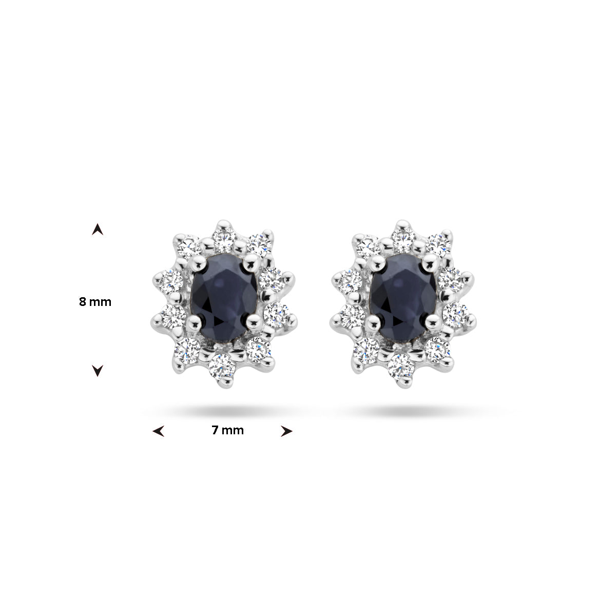Technische afbeelding van de 14 karaat witgouden halo saffier oorbellen met zirkonia met afmetingen, 8 mm hoog en 7 mm breed.