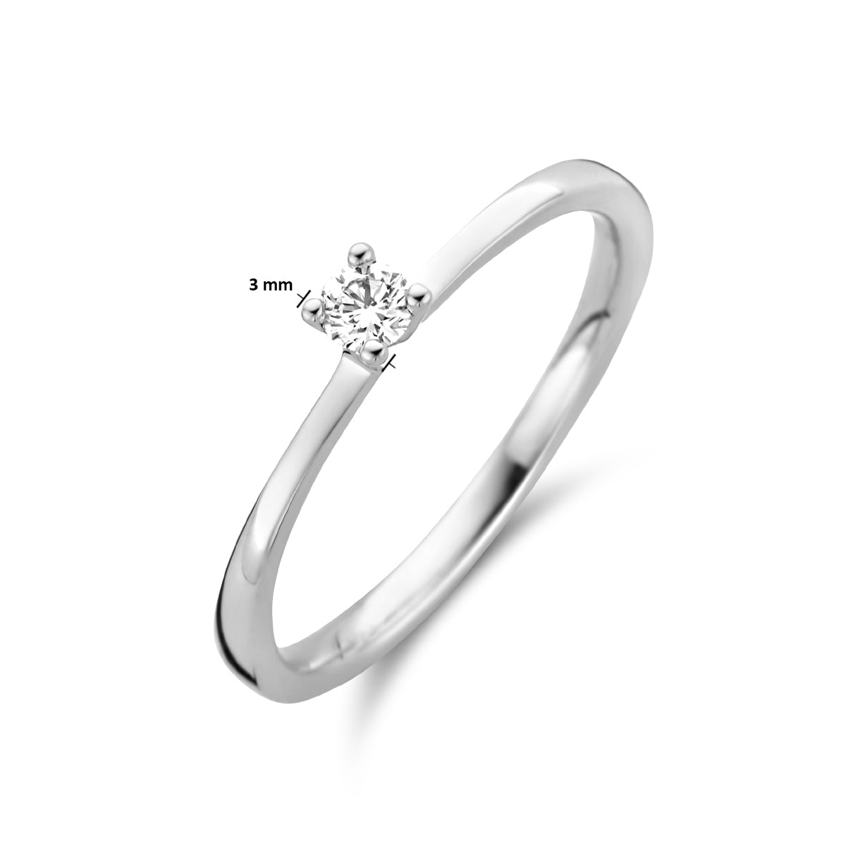 Afmetingen van de witgouden solitair ring met diamant van 14 karaat: 3 mm breed, 0,10 ct.