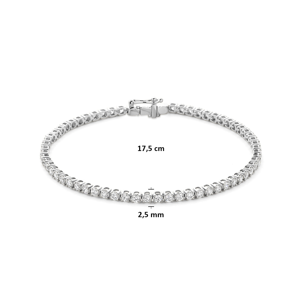Afmetingen van de witgouden tennisarmband met lab grown diamant van 14 karaat: 17,5 cm lang en 2,5 mm breed, 3,00 ct.