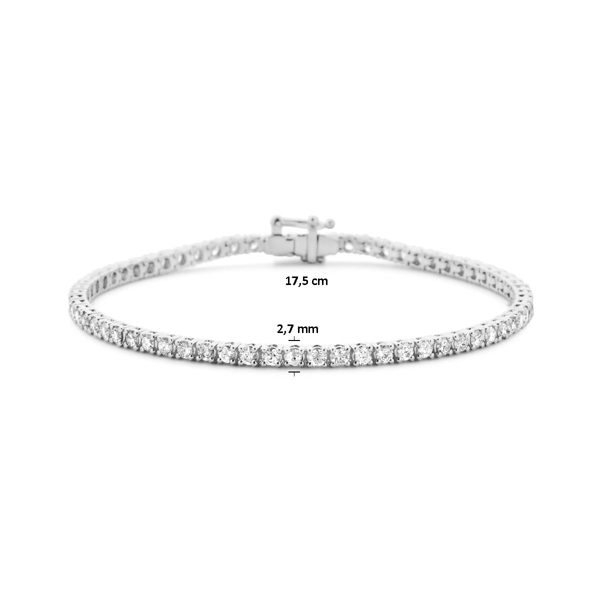 Afmetingen van de witgouden tennisarmband met lab grown diamant van 14 karaat: 17,5 cm lang en 2,7 mm breed, 3,00 ct.