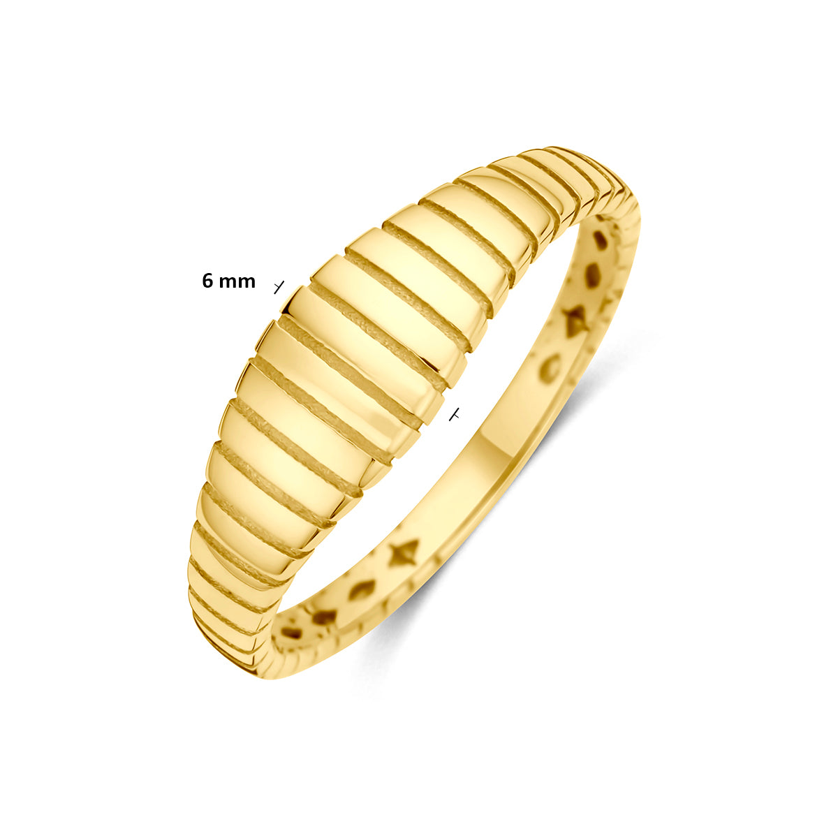 9 karaat ring: schuin bovenaanzicht met afmetingen van de 9 karaat geelkleurige geribbelde ring, 6,0 mm breed.