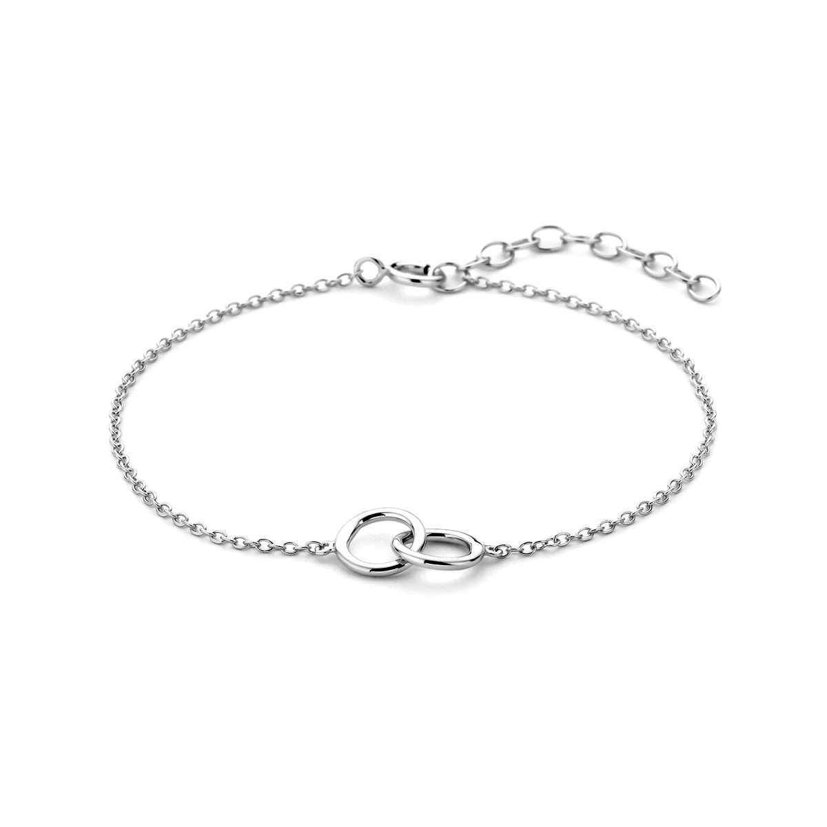 Vooraanzicht van de 925 gerhodineerd zilveren armband met verbonden cirkels, 16 cm lang met verlengstuk tot 19 cm.