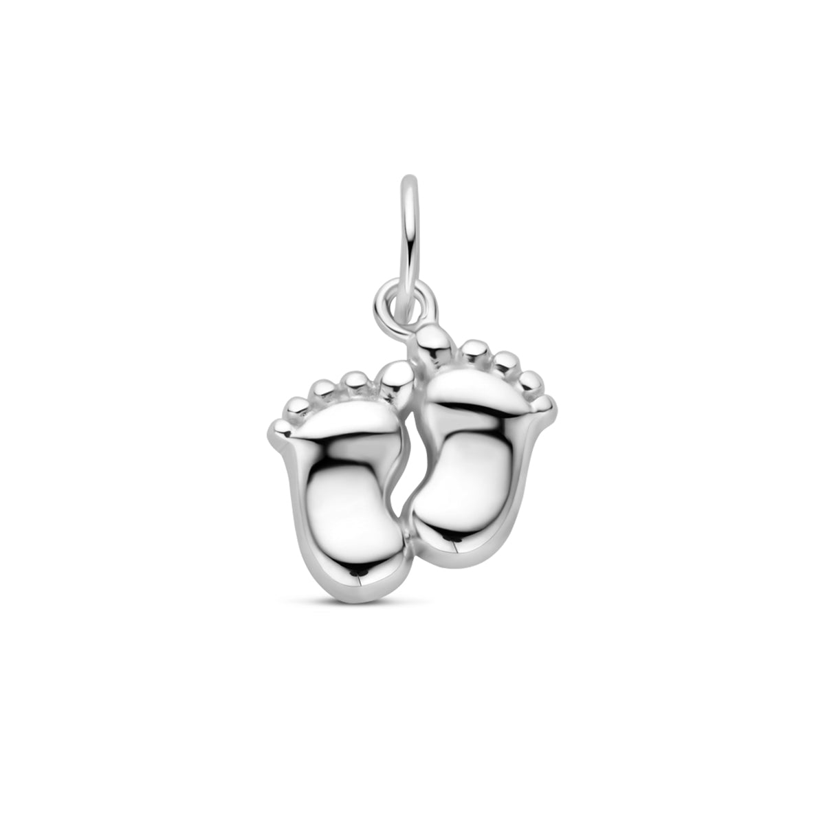 Vooraanzicht van de zilveren babyvoetjes hanger voor een geboorte ketting.