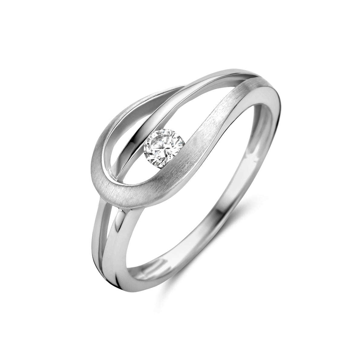 Schuin bovenaanzicht van de zilveren ring met zirkonia.