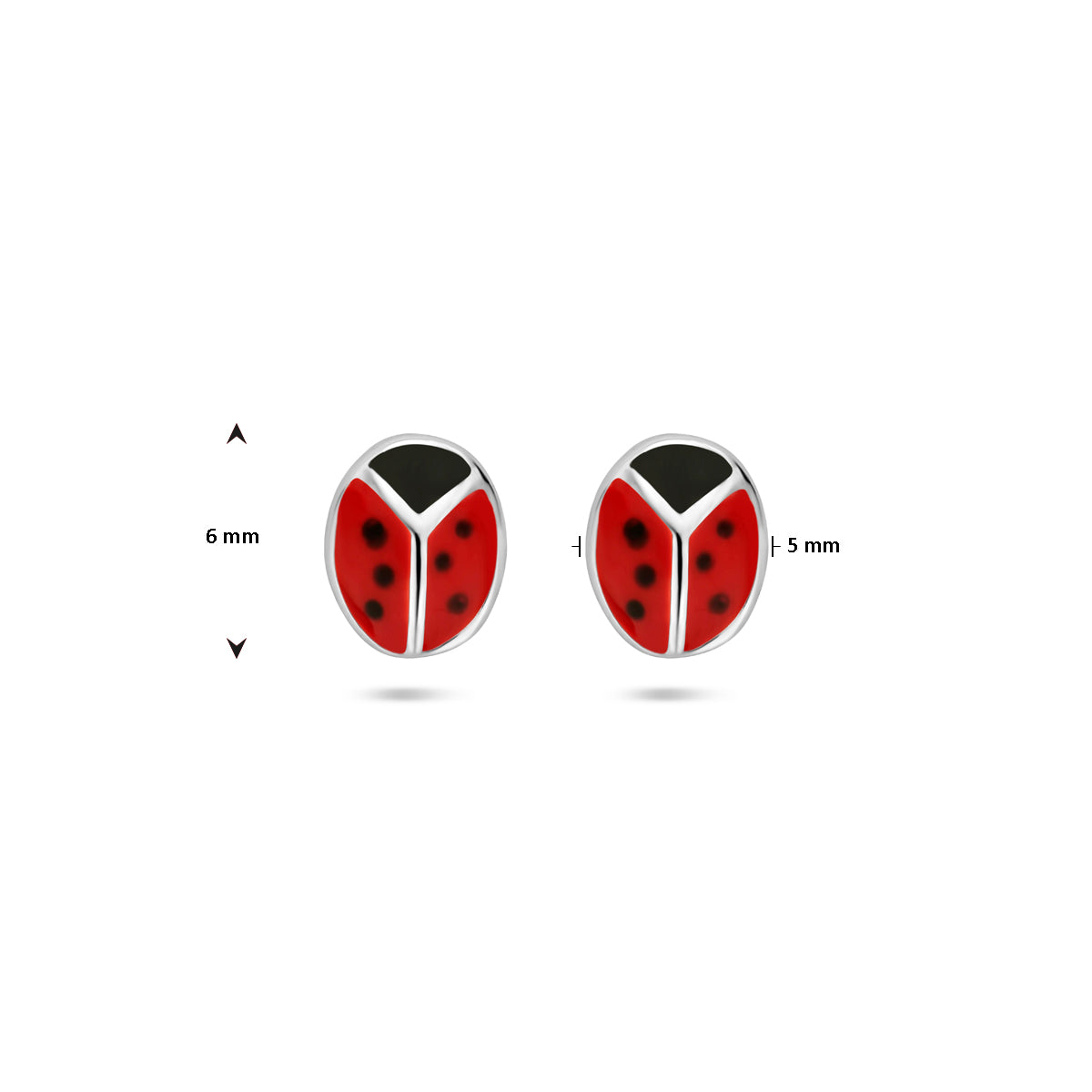 Technische afbeelding van de 925 zilveren emaille lieveheersbeestje oorknoppen met afmetingen, 6 mm hoog en 5 mm breed.