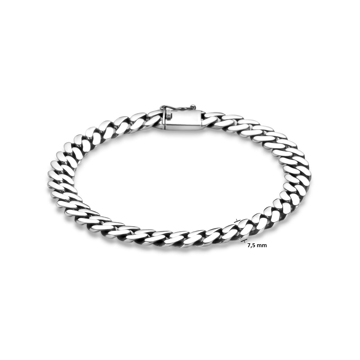 De afmetingen van de Corso armband met focus op de schakelbreedte van 7.5 mm.
