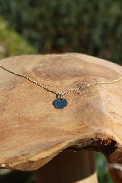Graveersieraden met persoonlijke tekst of naam – uniek cadeau bij Clary Juwelier-Goudsmid.