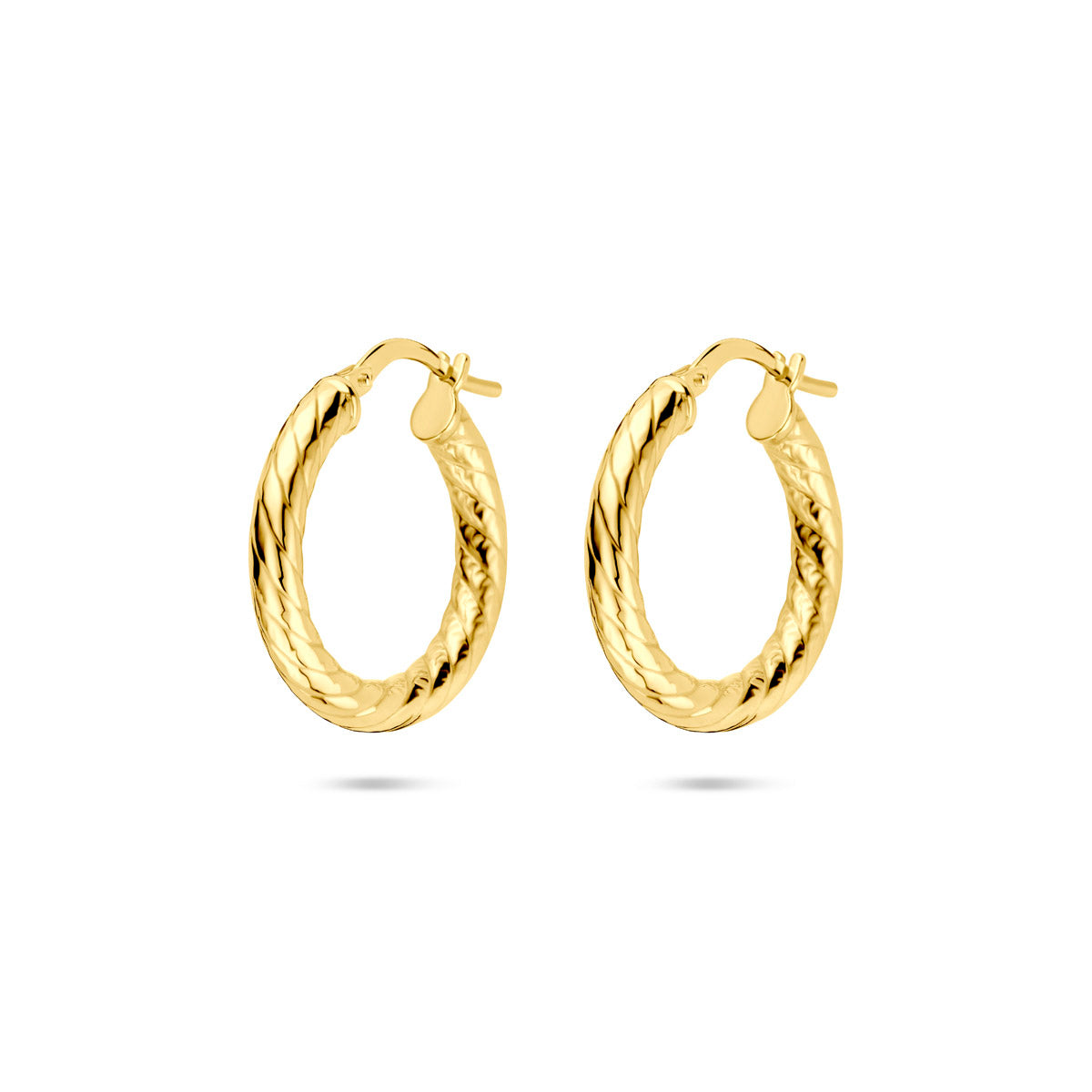 Vooraanzicht van de Silgold gedraaid design oorringen van 21 mm, 21 mm in doorsnede en 3 mm breed.