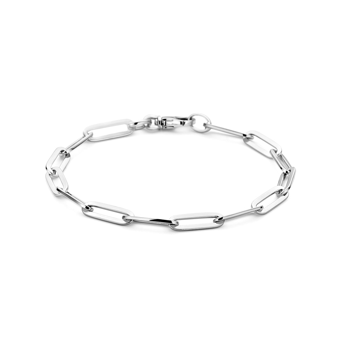 Vooraanzicht van de 'Vance' 925 zilveren paperclip armband met strakke vierkante schakels van 5 mm breed.