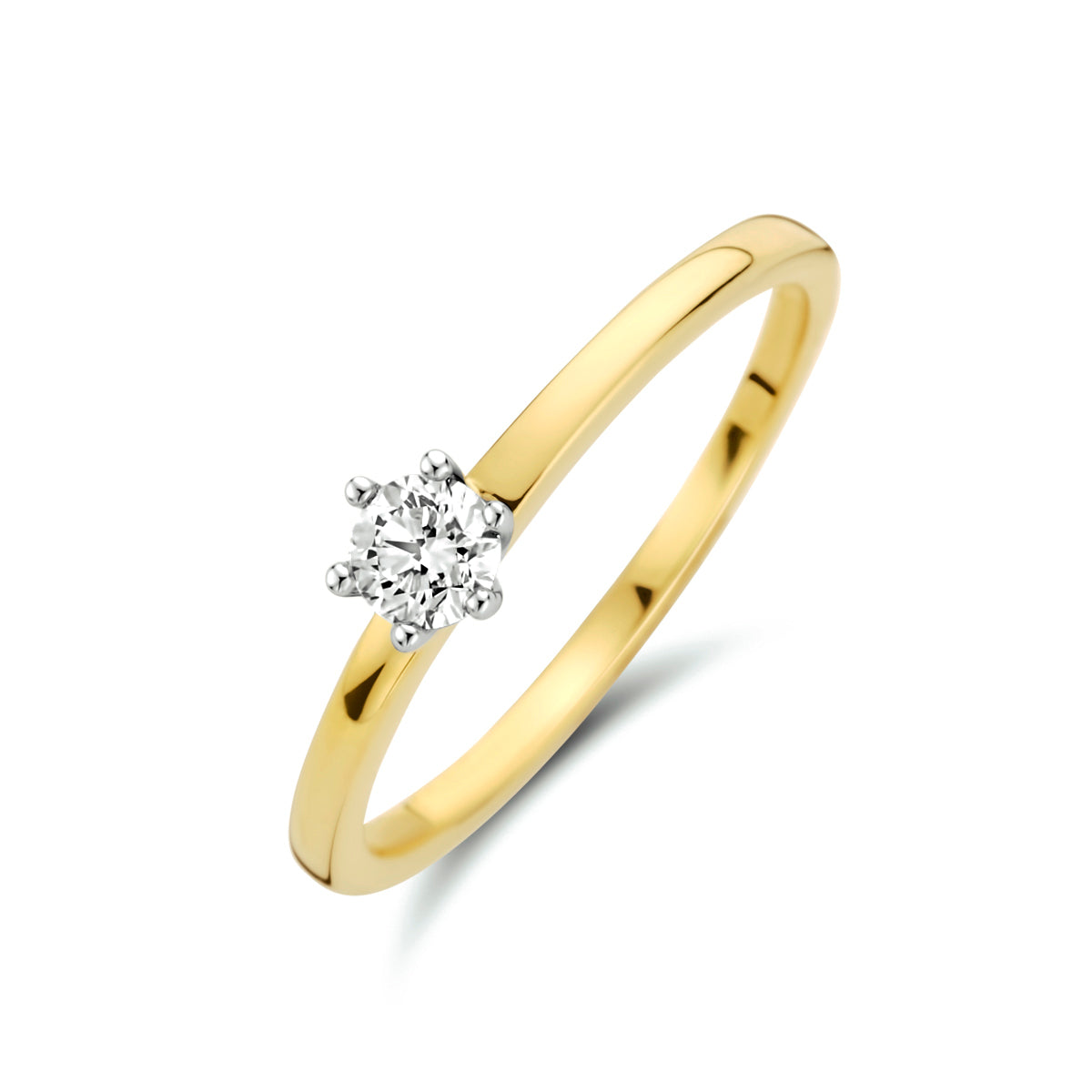 Schuin bovenaanzicht van de bicolor gouden solitair ring met diamant van 14 karaat.