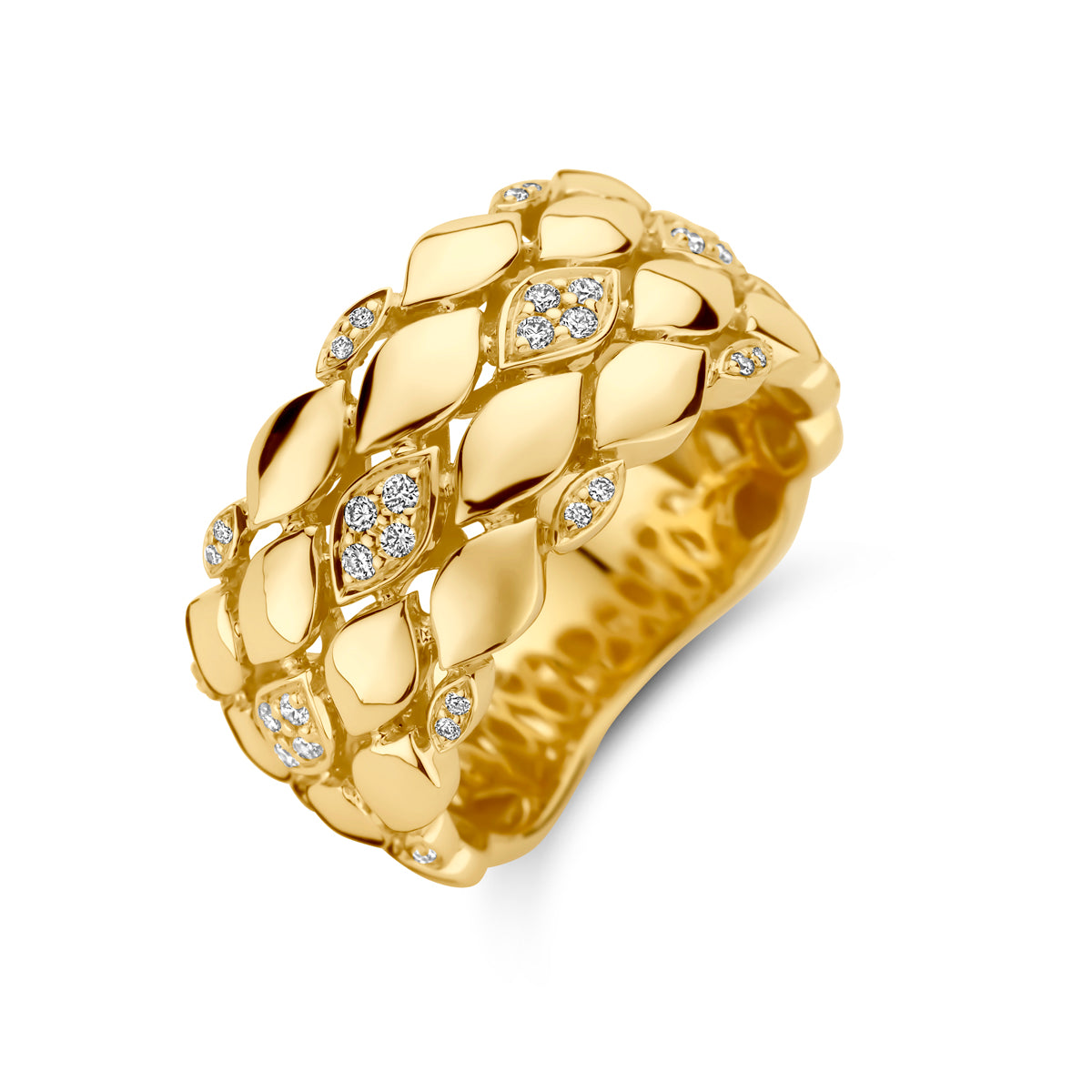 Schuin bovenaanzicht van de gouden ring met diamant van 14 karaat.