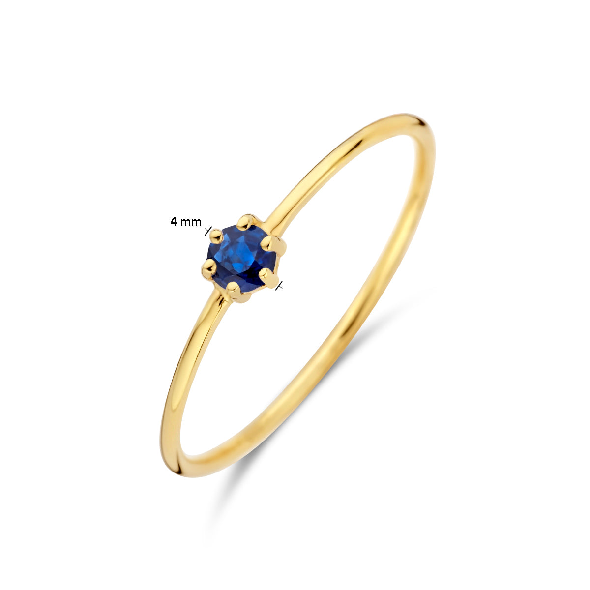 Afmetingen van de gouden geboortesteen ring met saffier van 14 karaat: 4 mm breed, steen 3 mm.