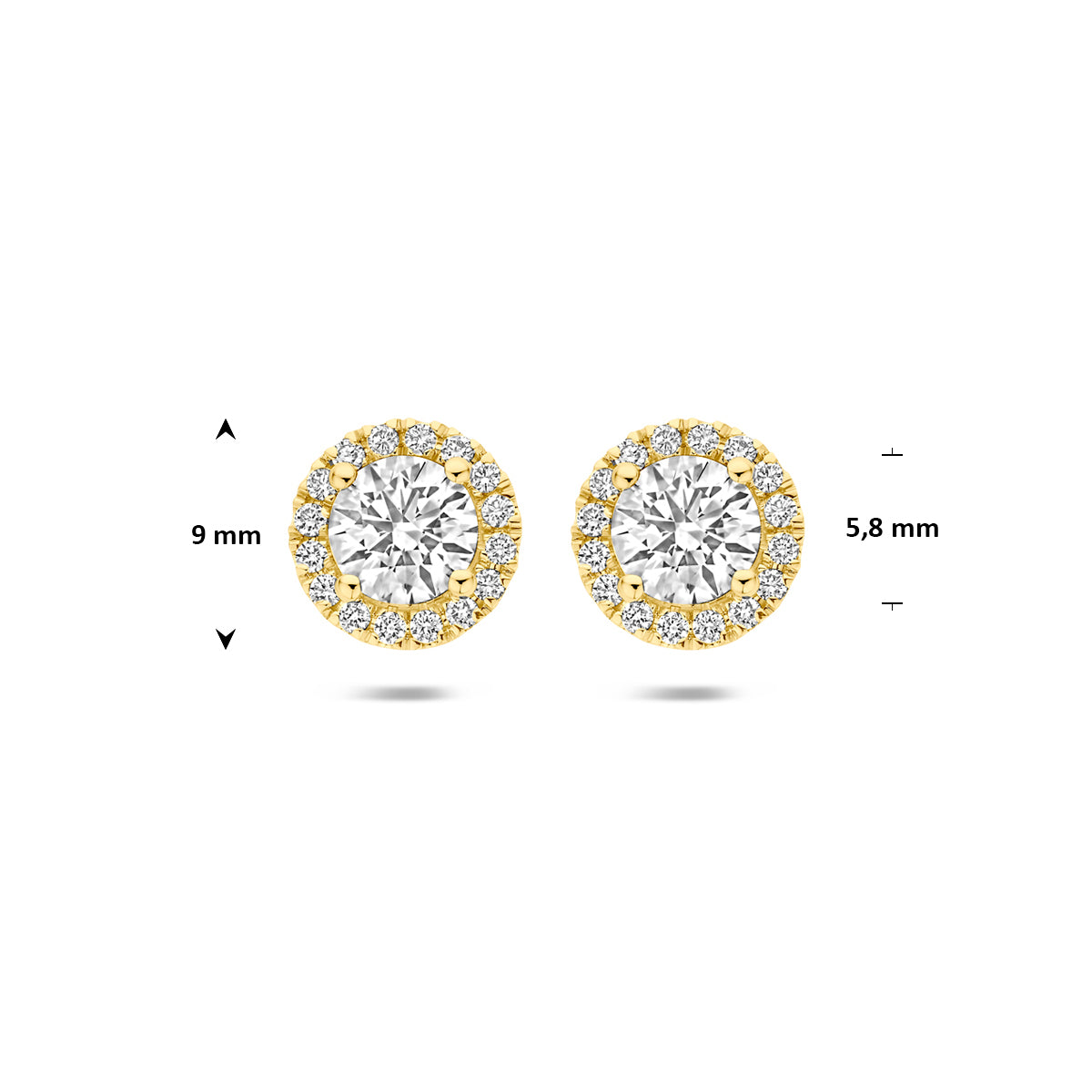 Afmetingen van de gouden halo oorknopjes met lab grown diamant van 14 karaat: 9 mm doorsnee.