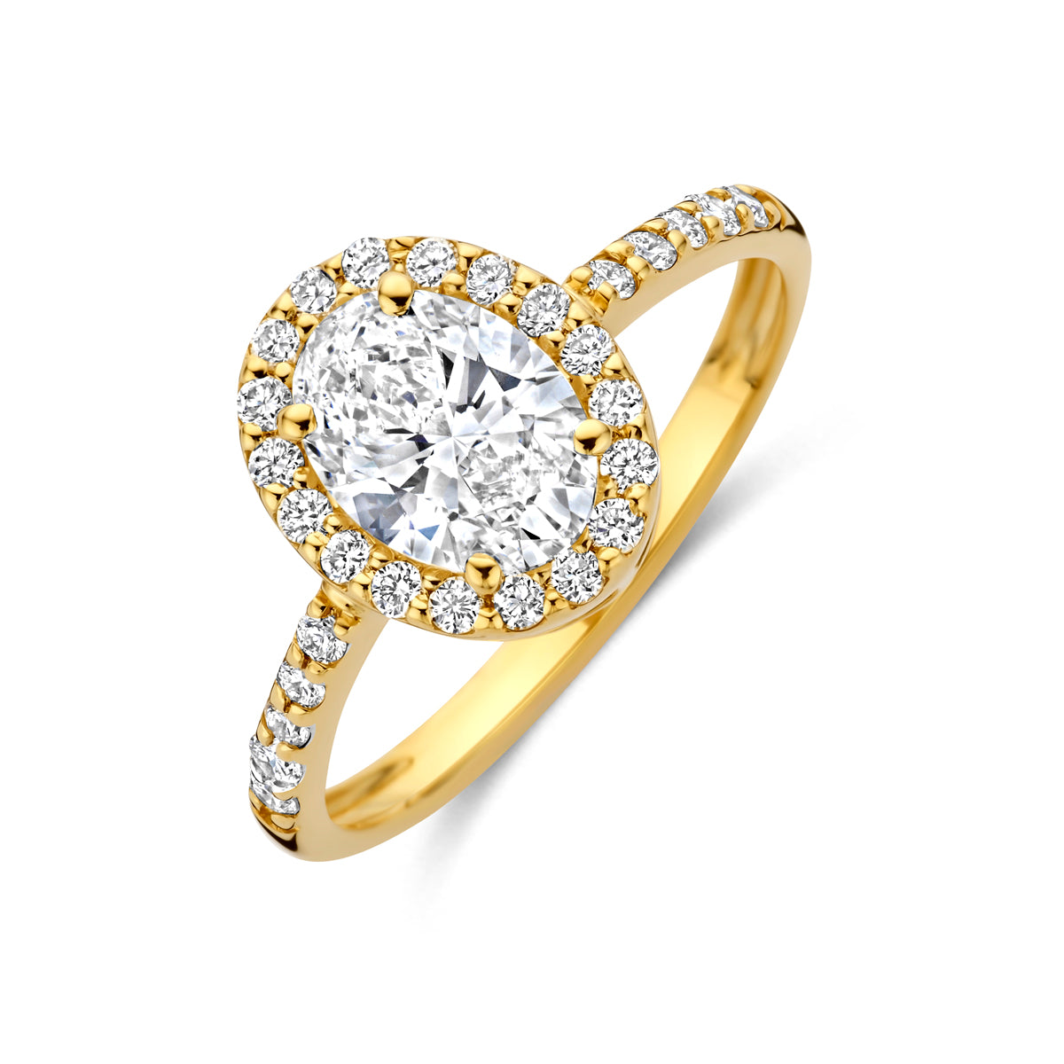 Schuin bovenaanzicht van de gouden halo ring met lab grown diamant van 14 karaat.