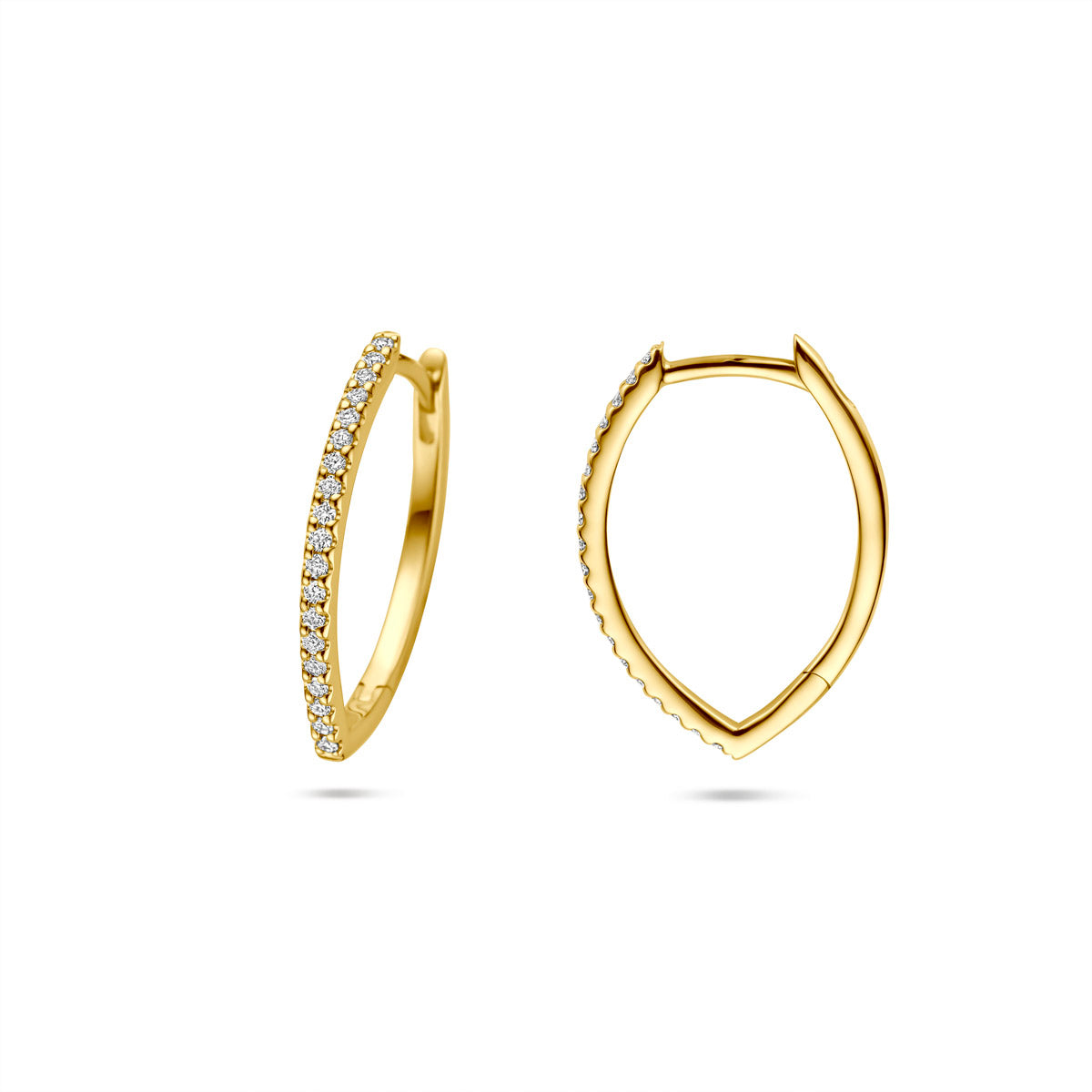 Voor- en zijaanzicht van de gouden klapoorringen met diamant van 14 karaat.