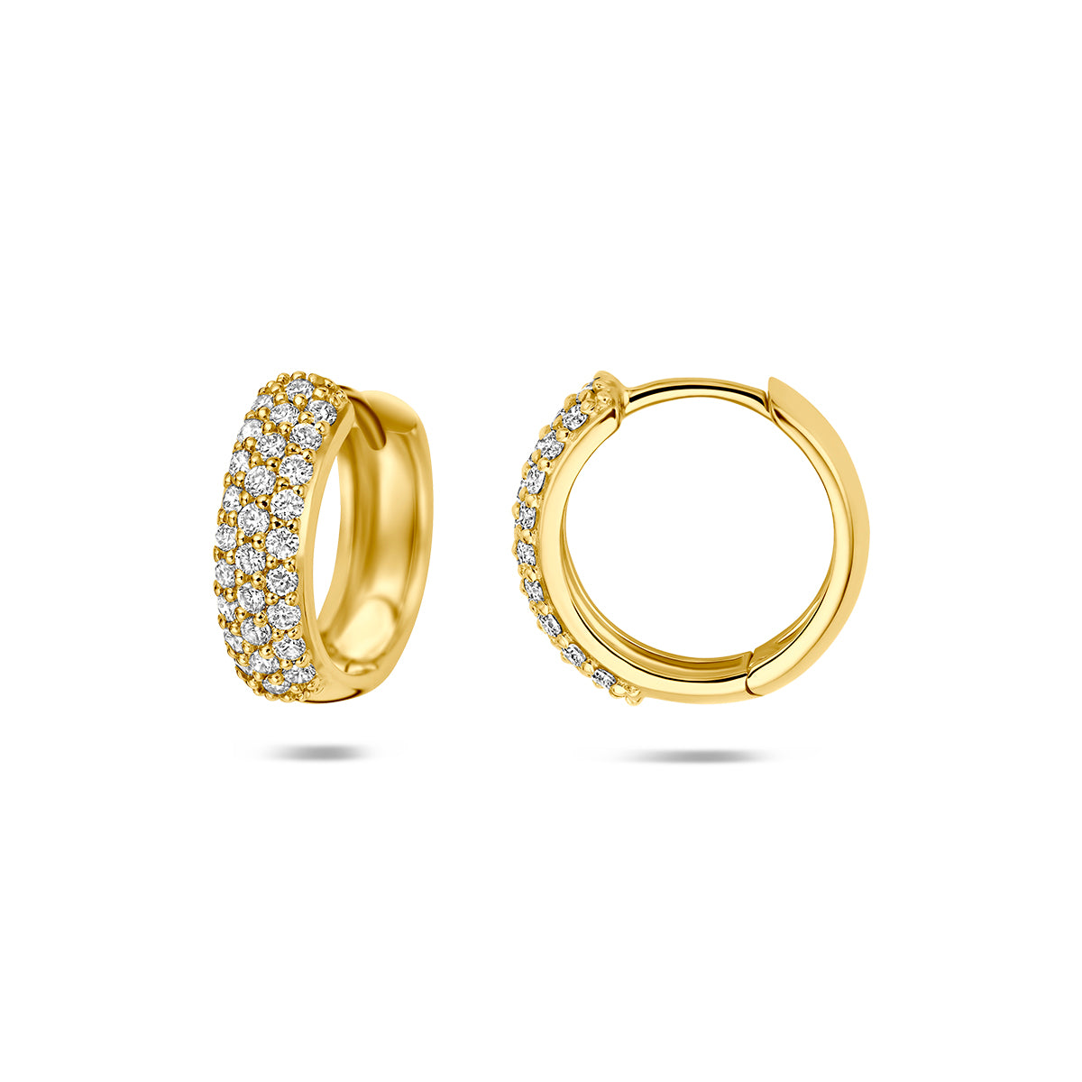 Voor- en zijaanzicht van de gouden klapoorringen met lab grown diamant van 14 karaat.