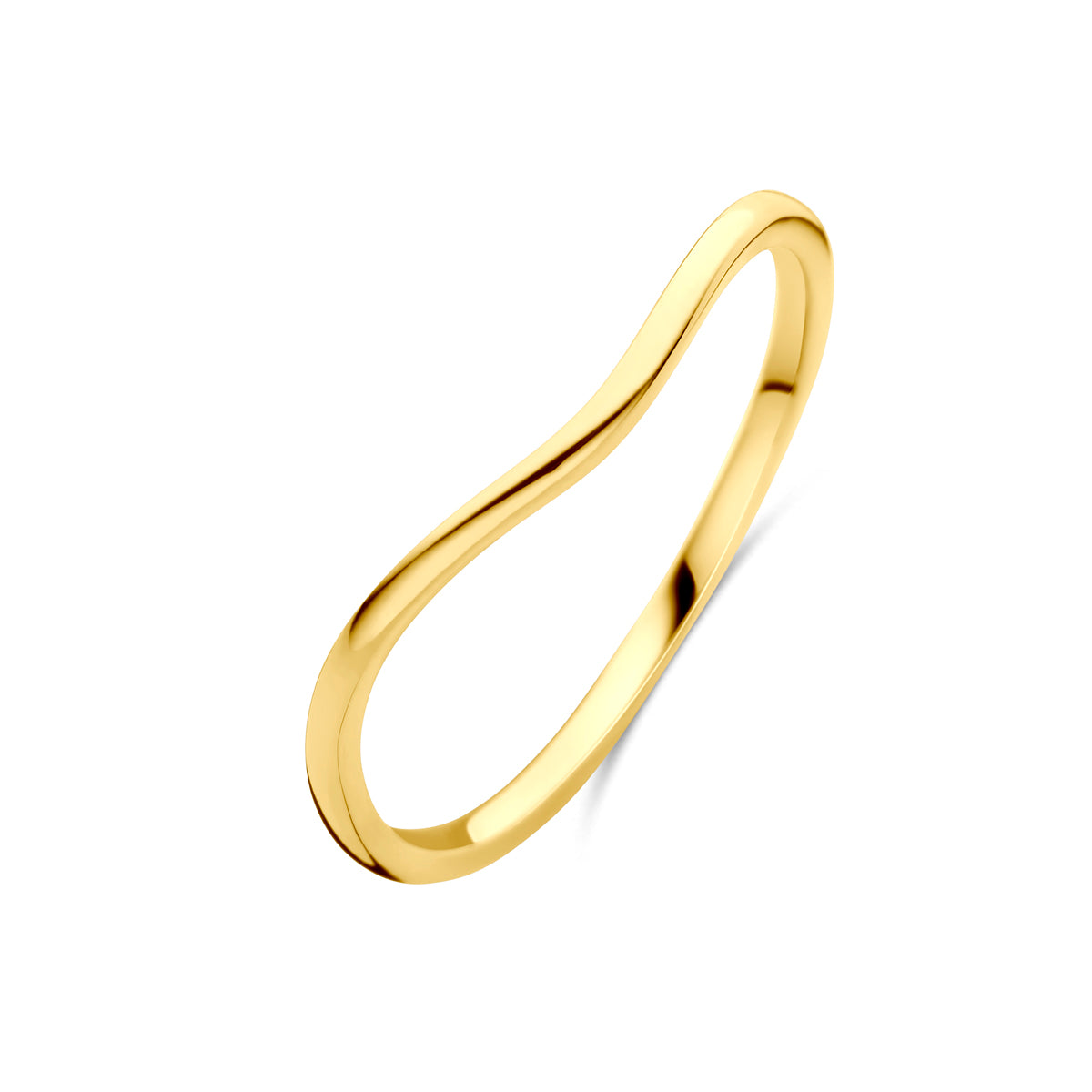 Schuin bovenaanzicht van de gouden gladde ring van 14 karaat.