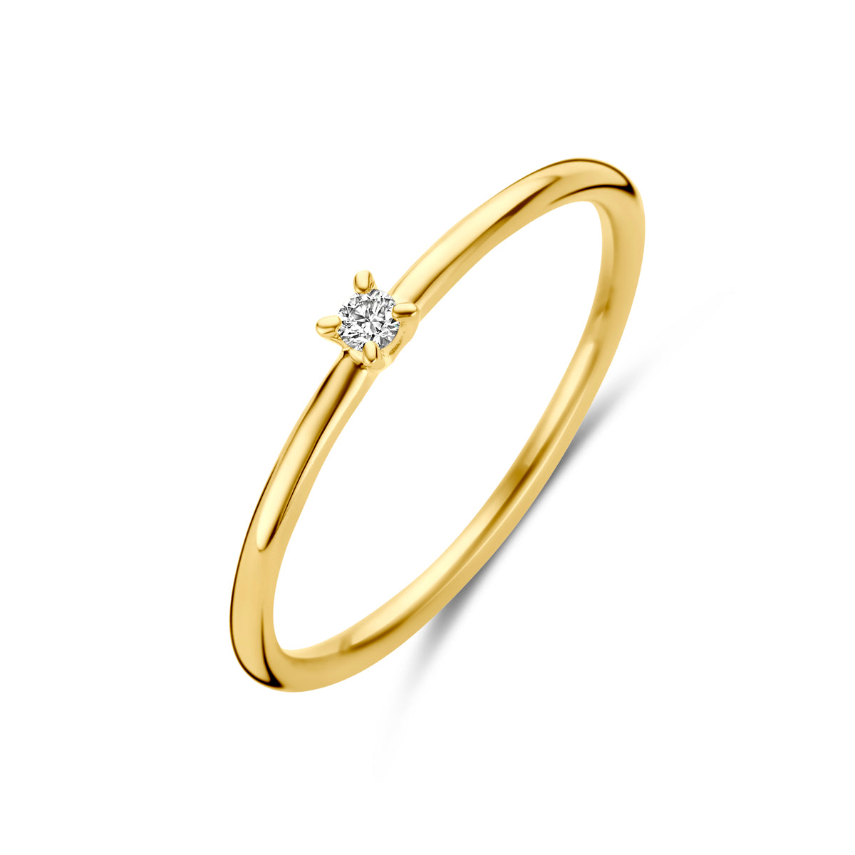 Schuin bovenaanzicht van de gouden solitair ring met diamant van 14 karaat.