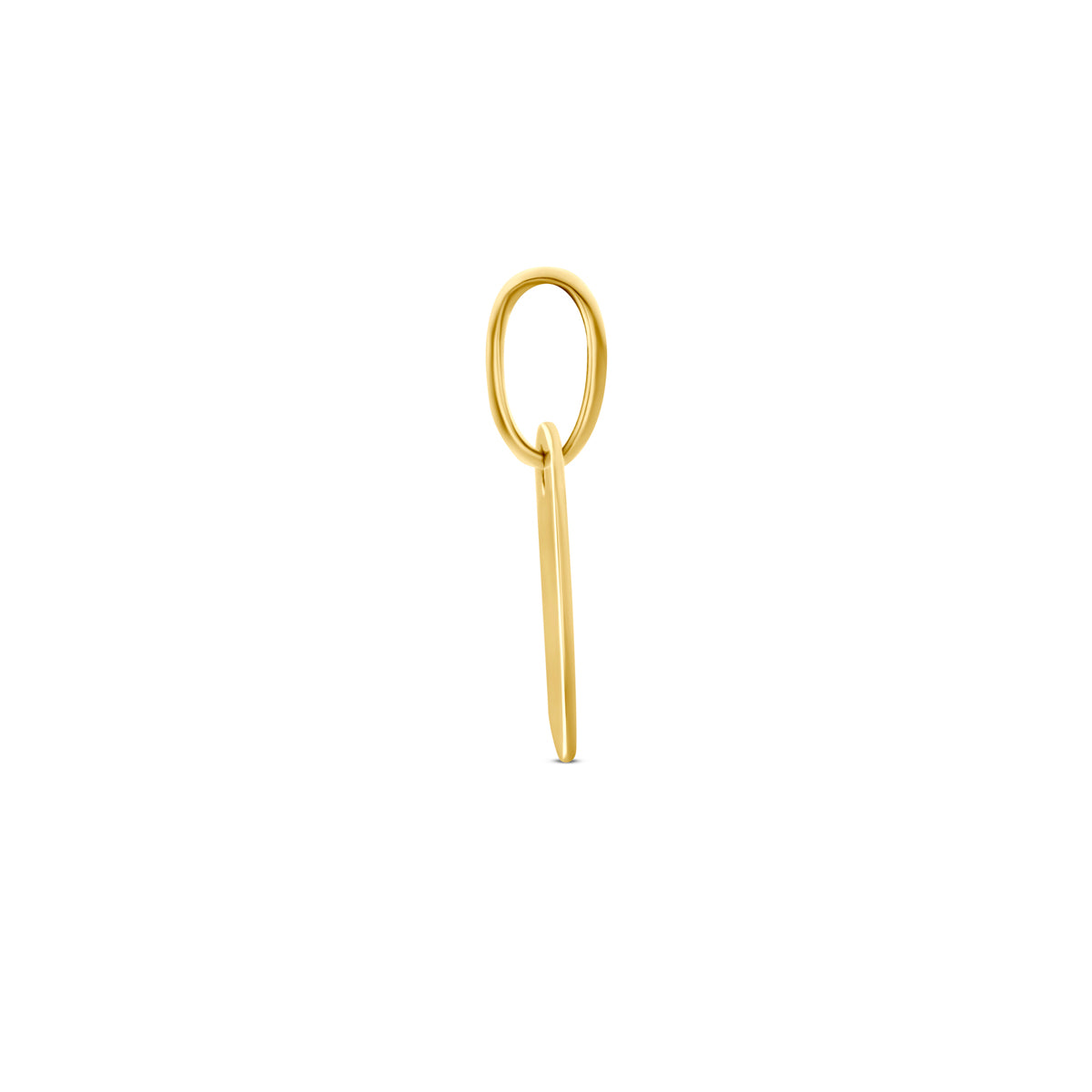 Zijaanzicht van de gouden vierkante graveerhanger van 14 karaat.