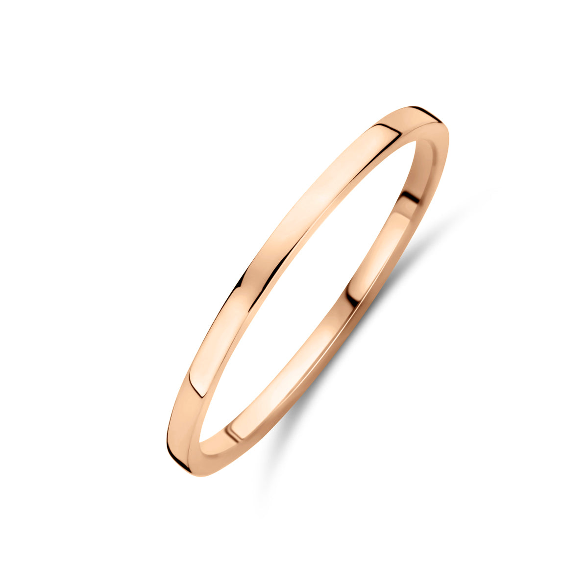 Schuin bovenaanzicht van de 14 karaat roségouden stapelring, 1,5 mm breed.