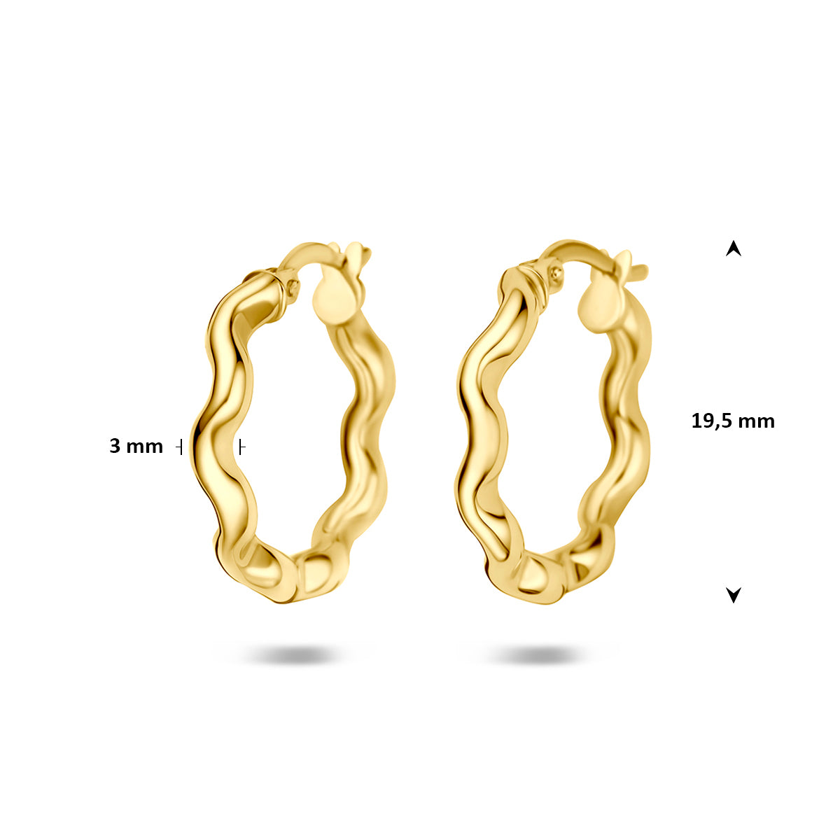 9 karaat oorbellen: afmetingen van de 9 karaat geelkleurige golvende oorringen, 19,5 mm doorsnee en 3,0 mm breed.