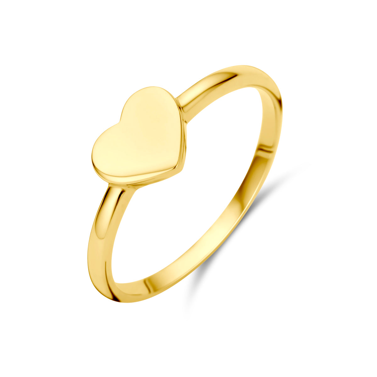 Schuin bovenaanzicht van de geelkleurige 9 karaat ring met hartje.