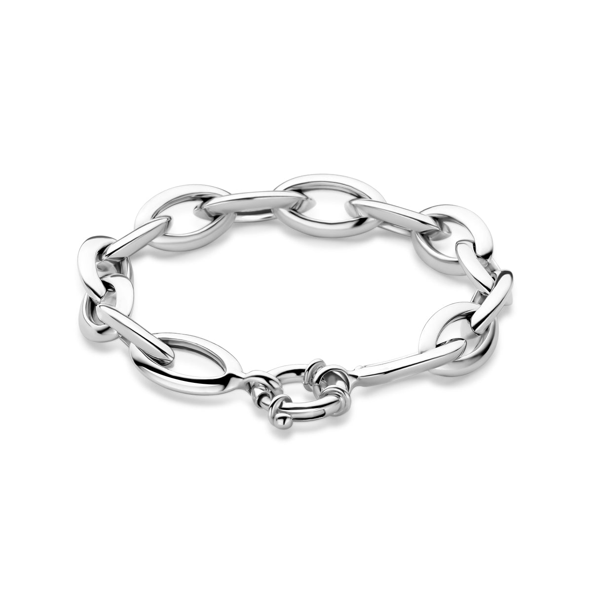 Vooraanzicht van de zilveren ankerarmband met groot veerslot.
