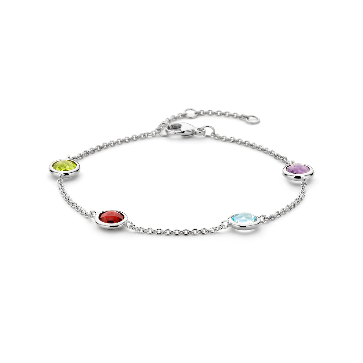 Vooraanzicht van de zilveren armband met edelstenen.