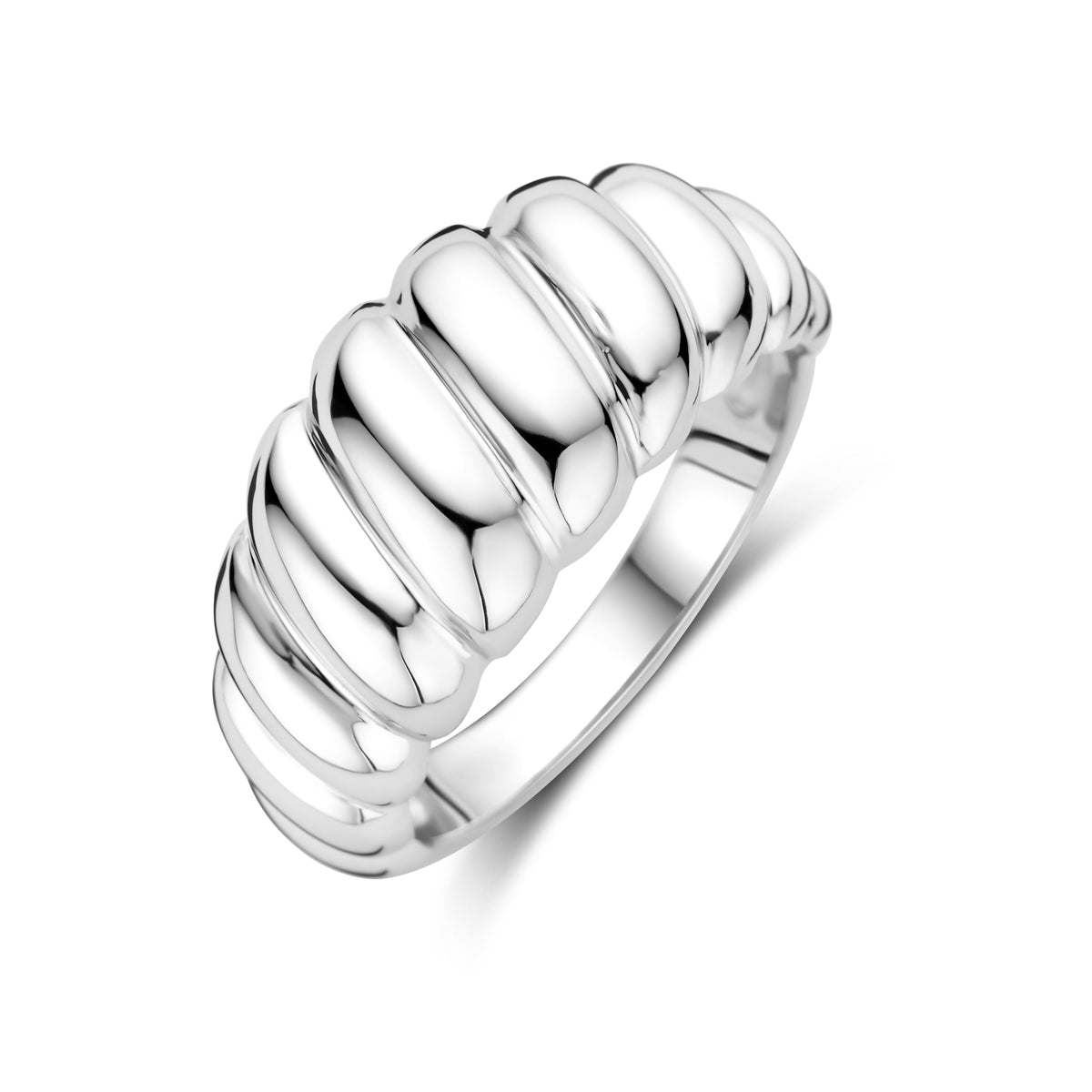 Schuin bovenaanzicht van de zilveren gedraaide balloon ring.