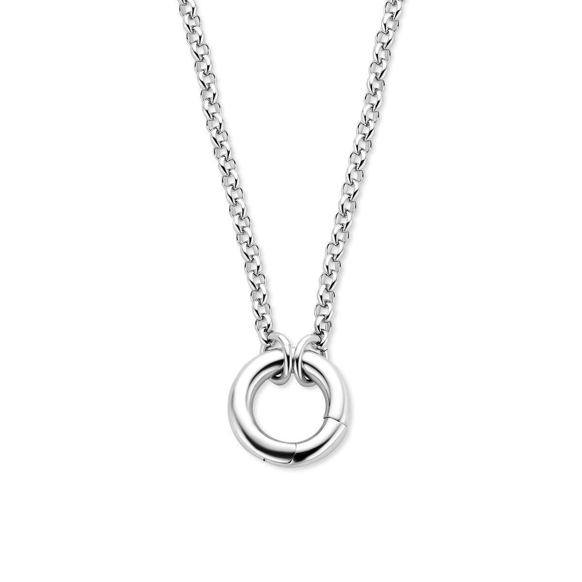 Vooraanzicht van de zilveren jasseron ketting met connector.
