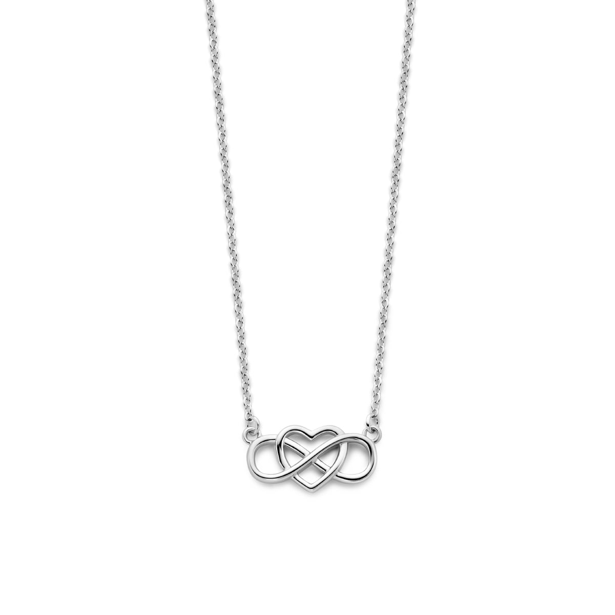 Vooraanzicht van de zilveren ketting met hart en infinity.