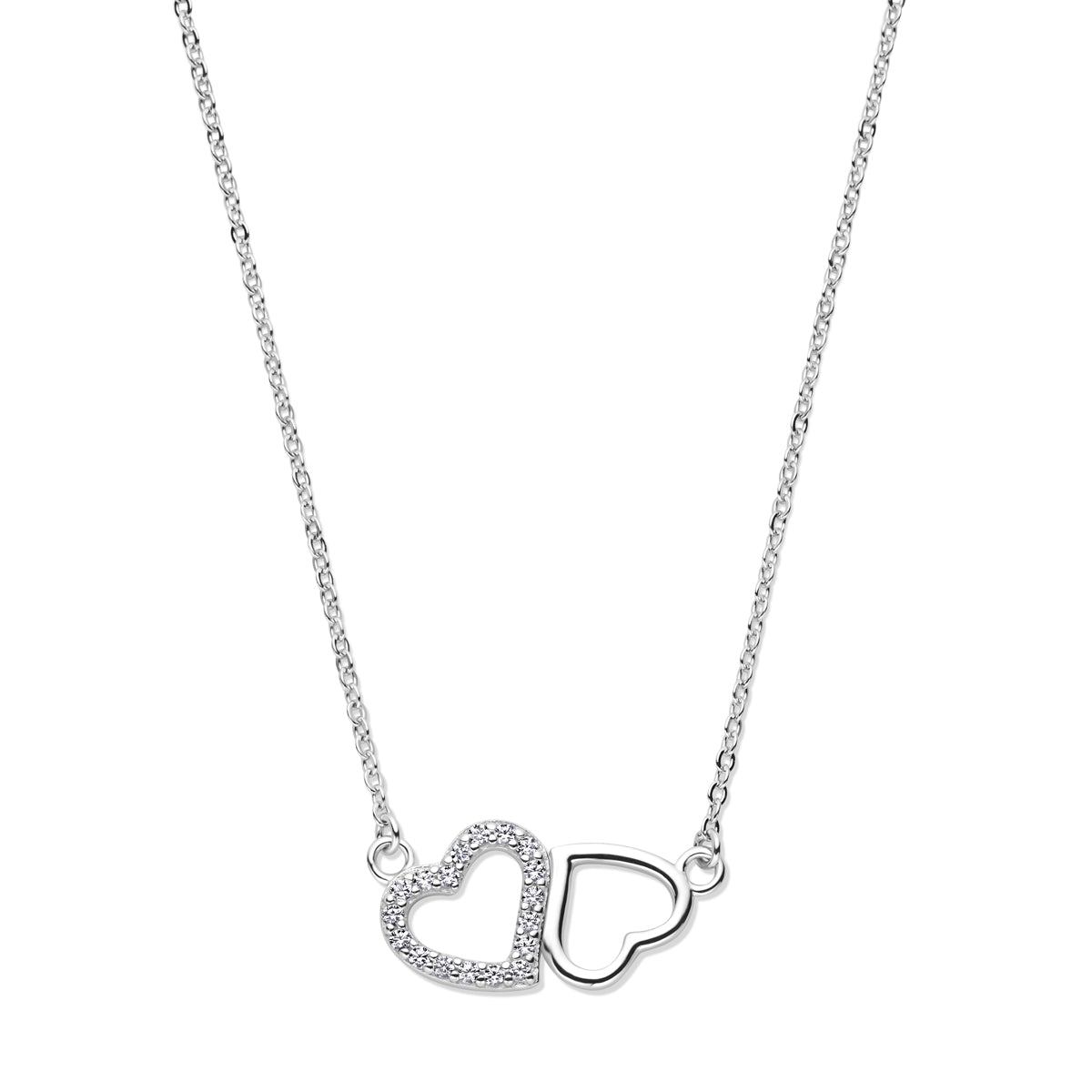 Vooraanzicht van de 925 gerhodineerd zilveren ketting met hartjes en zirkonia, 10 mm hoog en 18 mm breed.