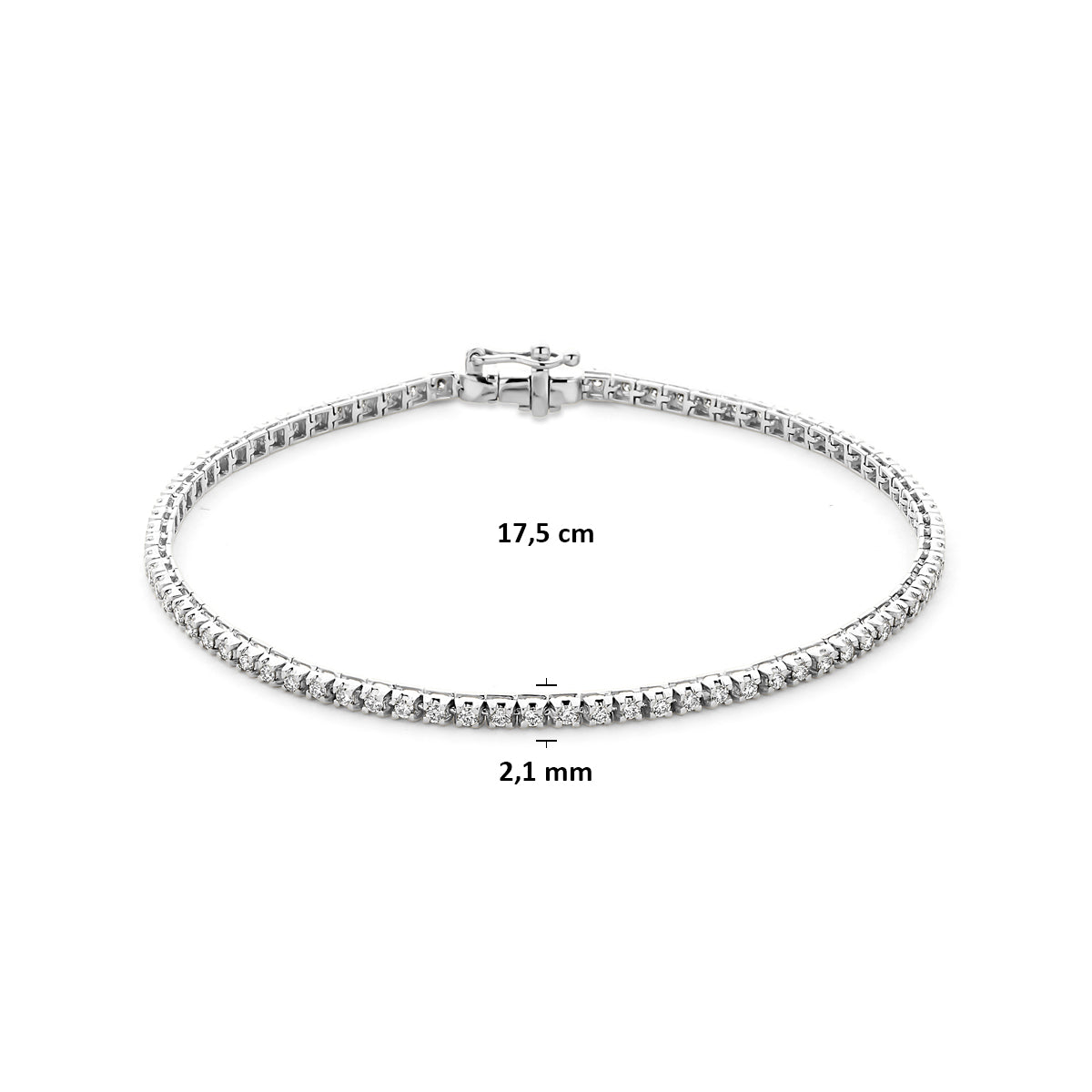 Afmetingen van de zilveren tennisarmband met lab grown diamant: 17,5 cm lang en 2,1 mm breed, 1,00 ct.