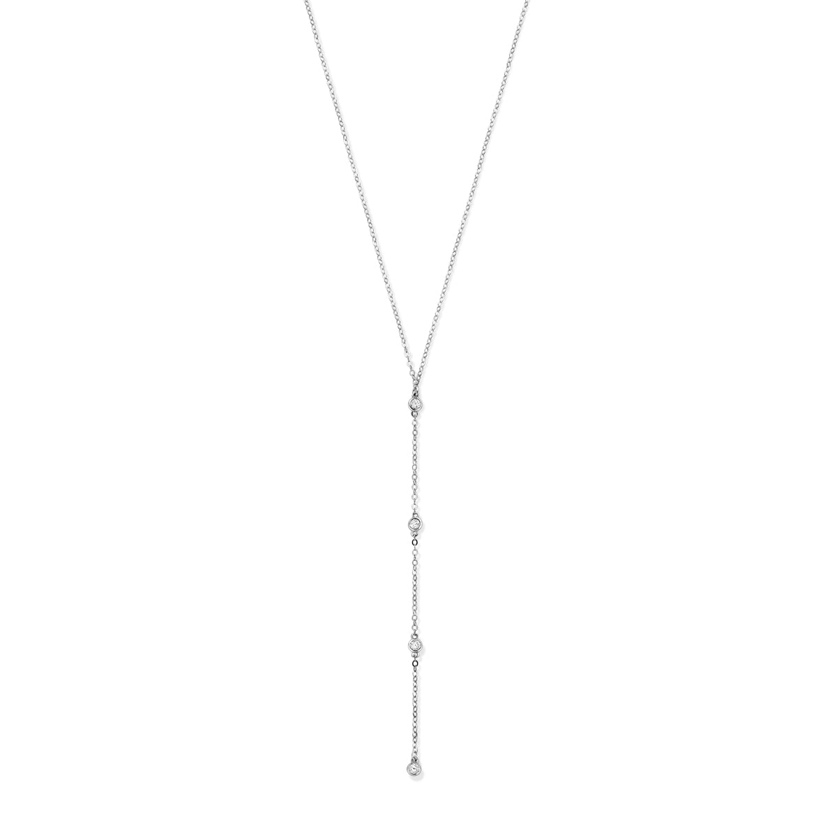 Vooraanzicht van de zilveren y-ketting met zirkonia.